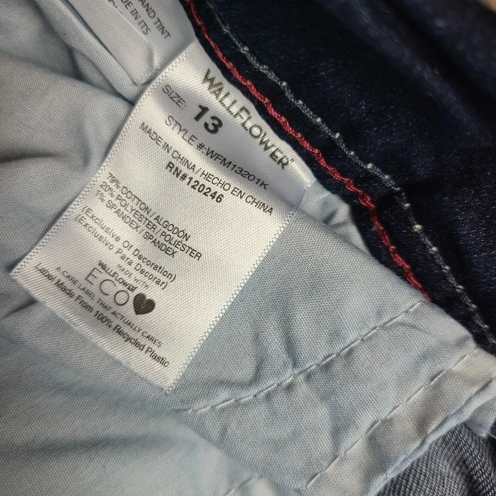 Wallflower Jeans Womens 13 Blue The Luscious Curvy Fit Dark Wash‎ WFM13201K